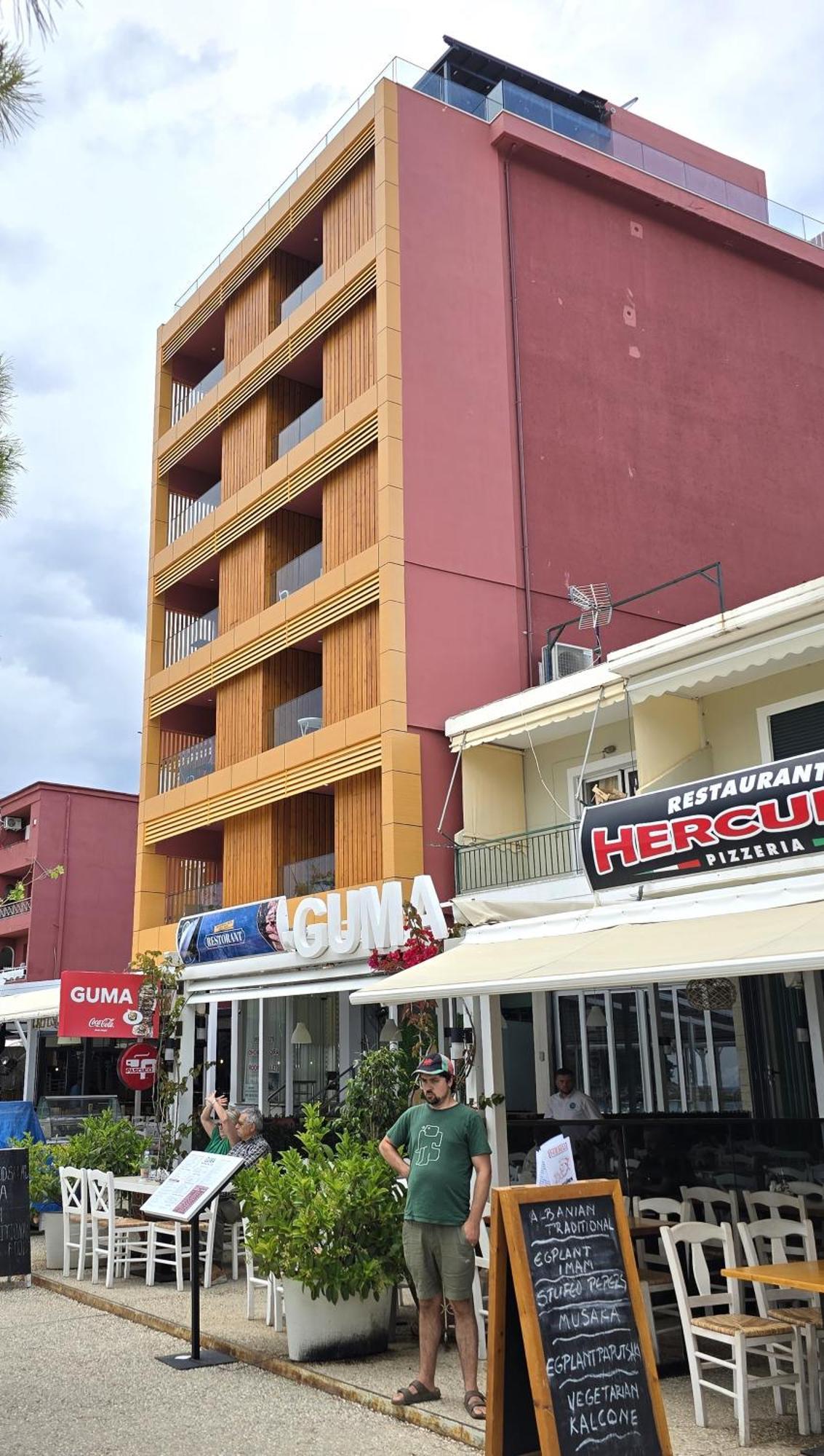 Hotel Veizi Himare Exterior photo